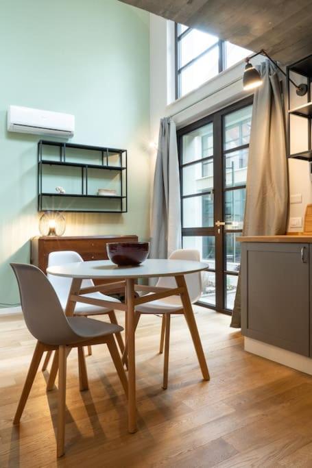 Appartamento Luxury Loft On Two Levels Milano Esterno foto